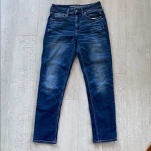 American Eagle Tomgirl Jean